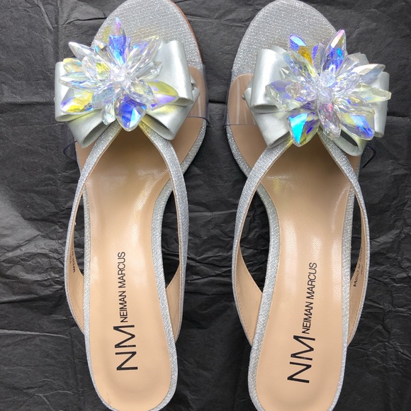 Neiman Marcus Bride “Glass Slipper” Slides - Picture 3 of 11